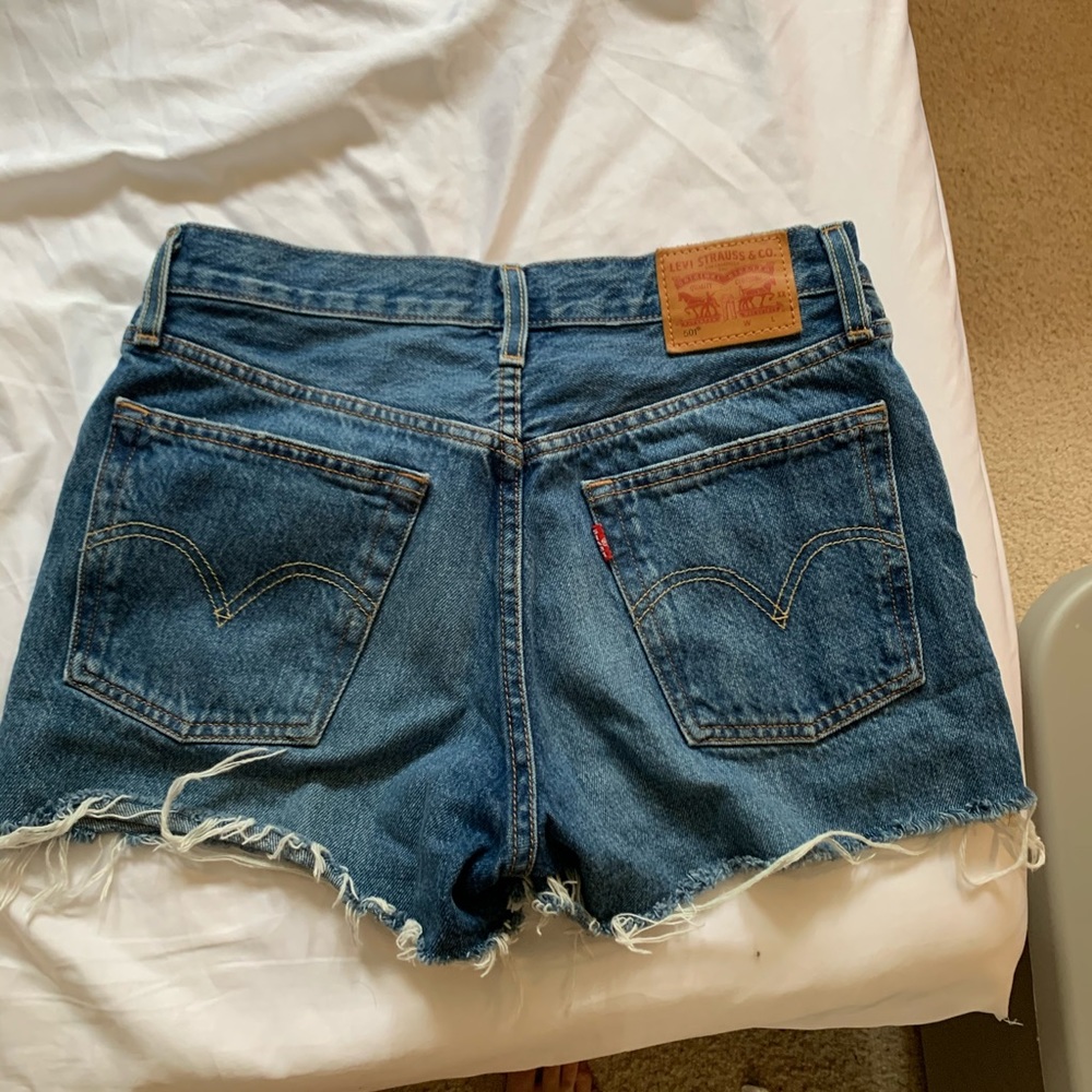 Levi shorts 501